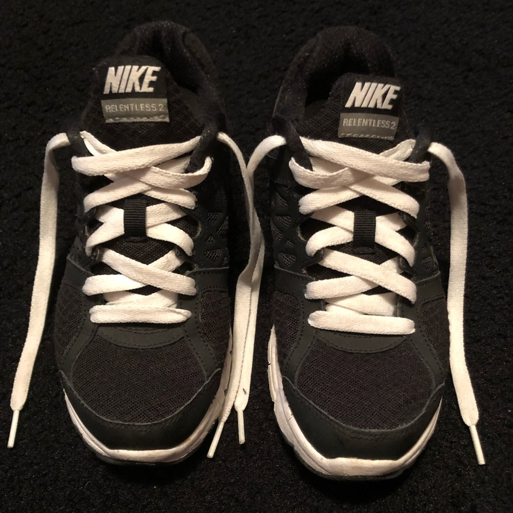 Nike women’s sneakers
